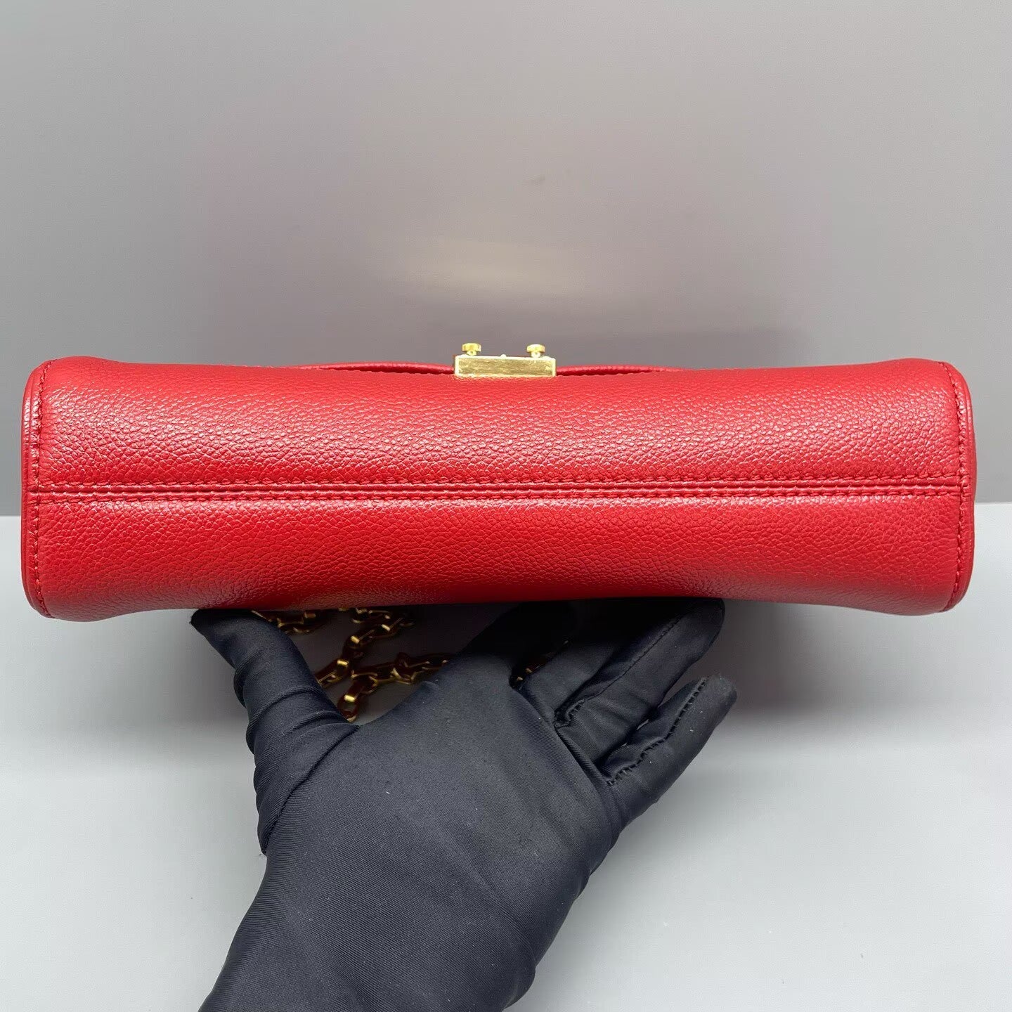 Louis Vuitton - Saint Germain - Grained leather - Red with Gold-Tone Hardware - (Medium)