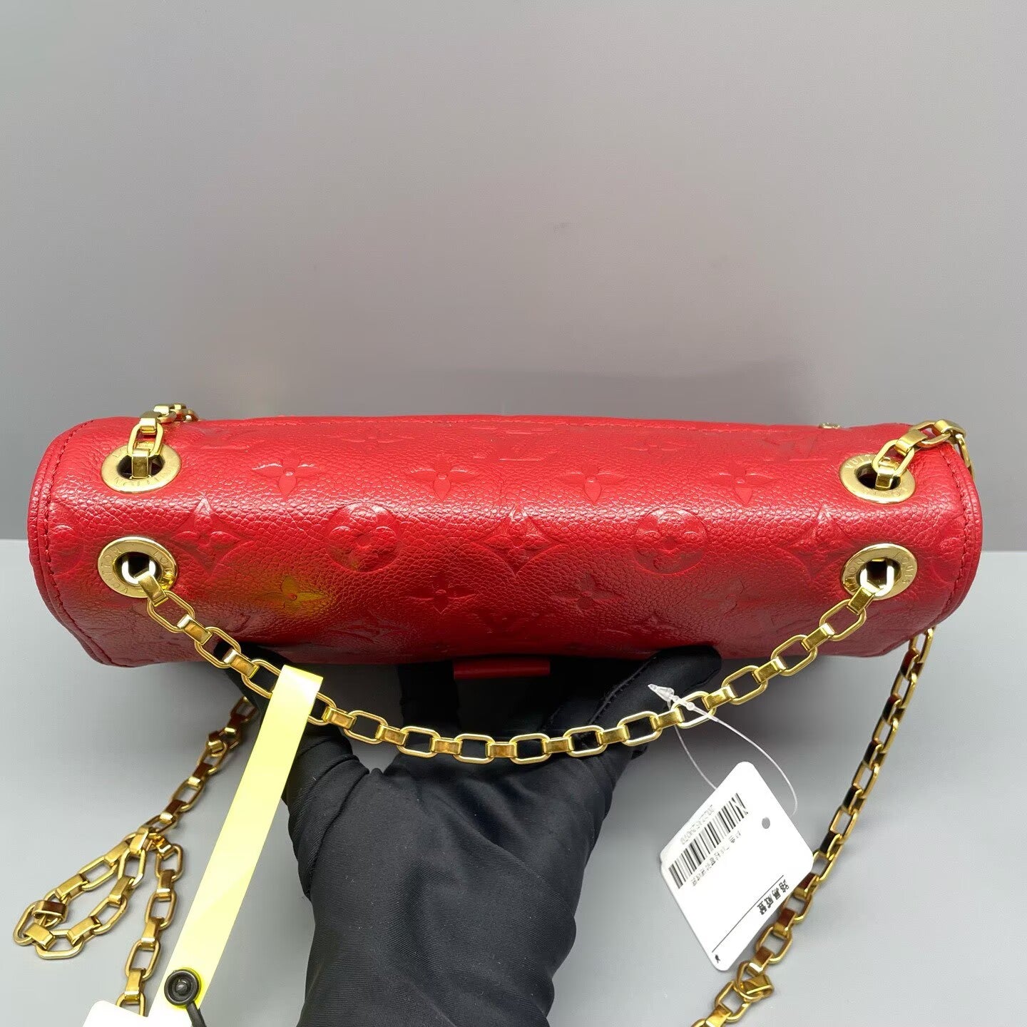 Louis Vuitton - Saint Germain - Grained leather - Red with Gold-Tone Hardware - (Medium)