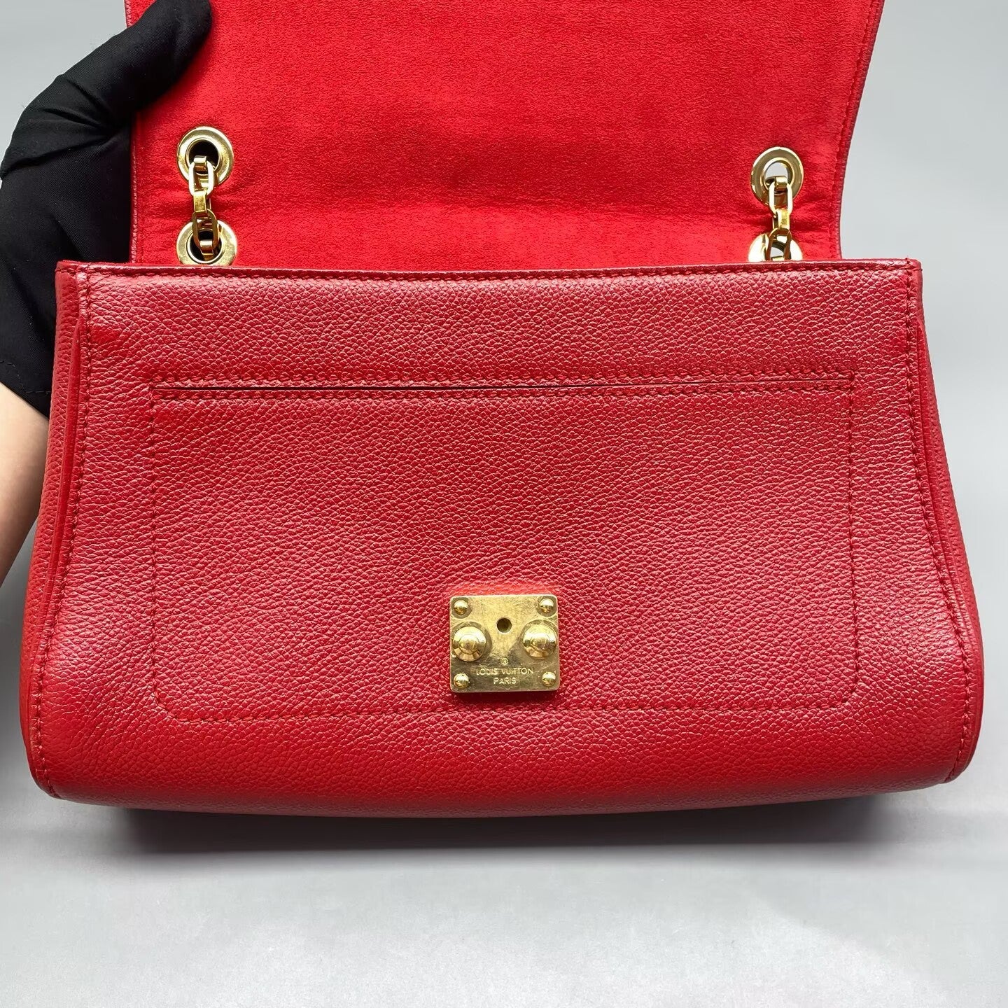 Louis Vuitton - Saint Germain - Grained leather - Red with Gold-Tone Hardware - (Medium)