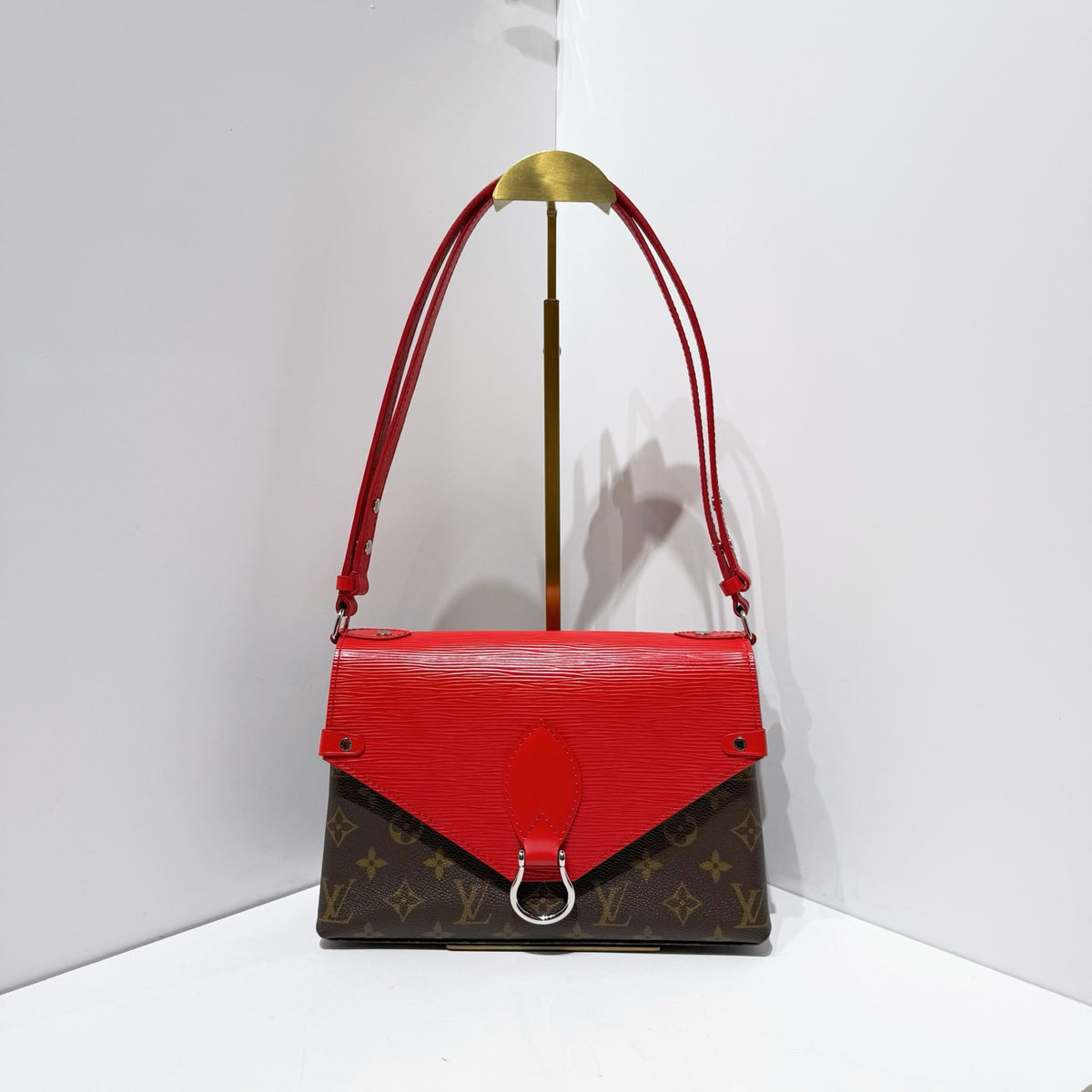 Louis Vuitton - Saint Michel - Leather - Multicolour - (small)