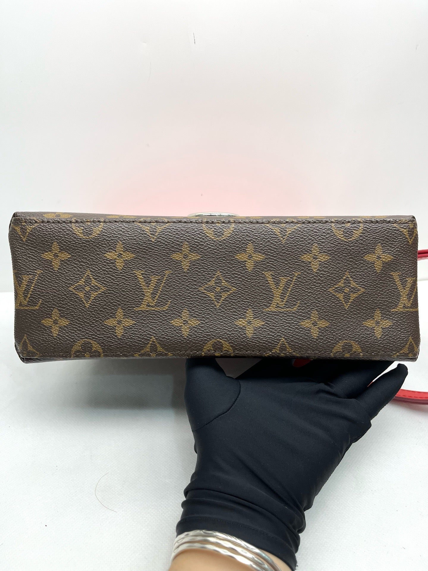 Louis Vuitton - Saint Michel - Leather - Multicolour - (small)