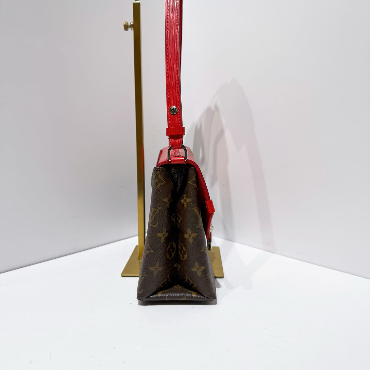 Louis Vuitton - Saint Michel - Leather - Multicolour - (small)