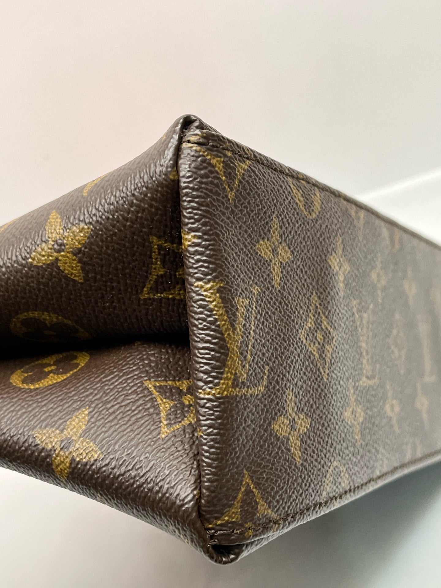 Louis Vuitton - Saint Michel - Leather - Multicolour - (small)