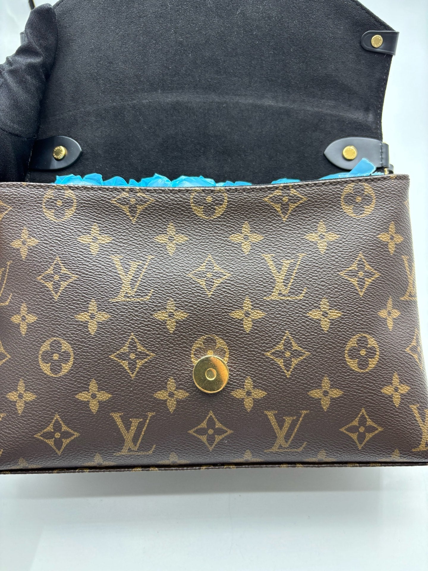 Louis Vuitton - Saint Michel - Leather - Multicolour - (small)