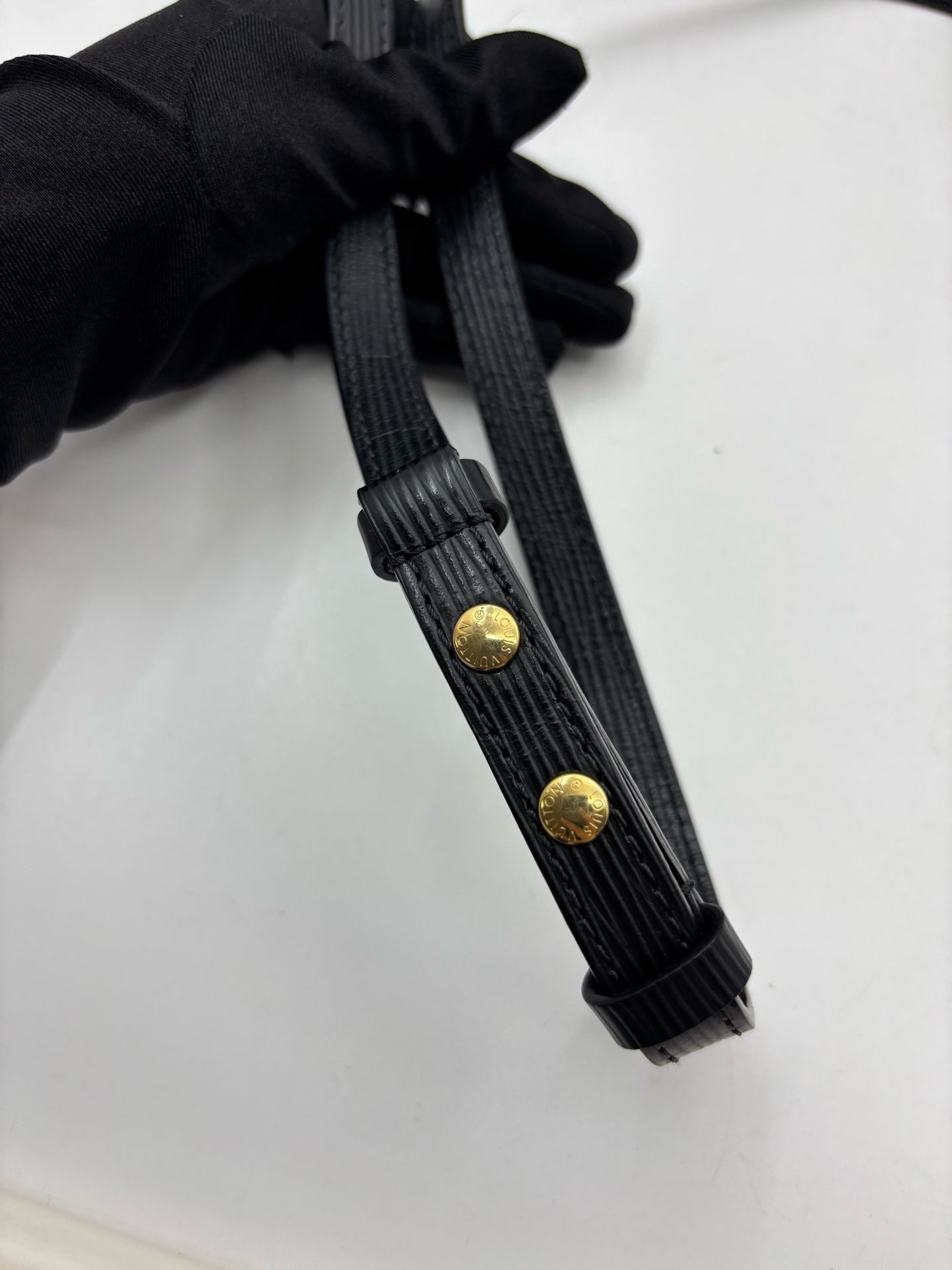 Louis Vuitton - Saint Michel - Leather - Multicolour - (small)