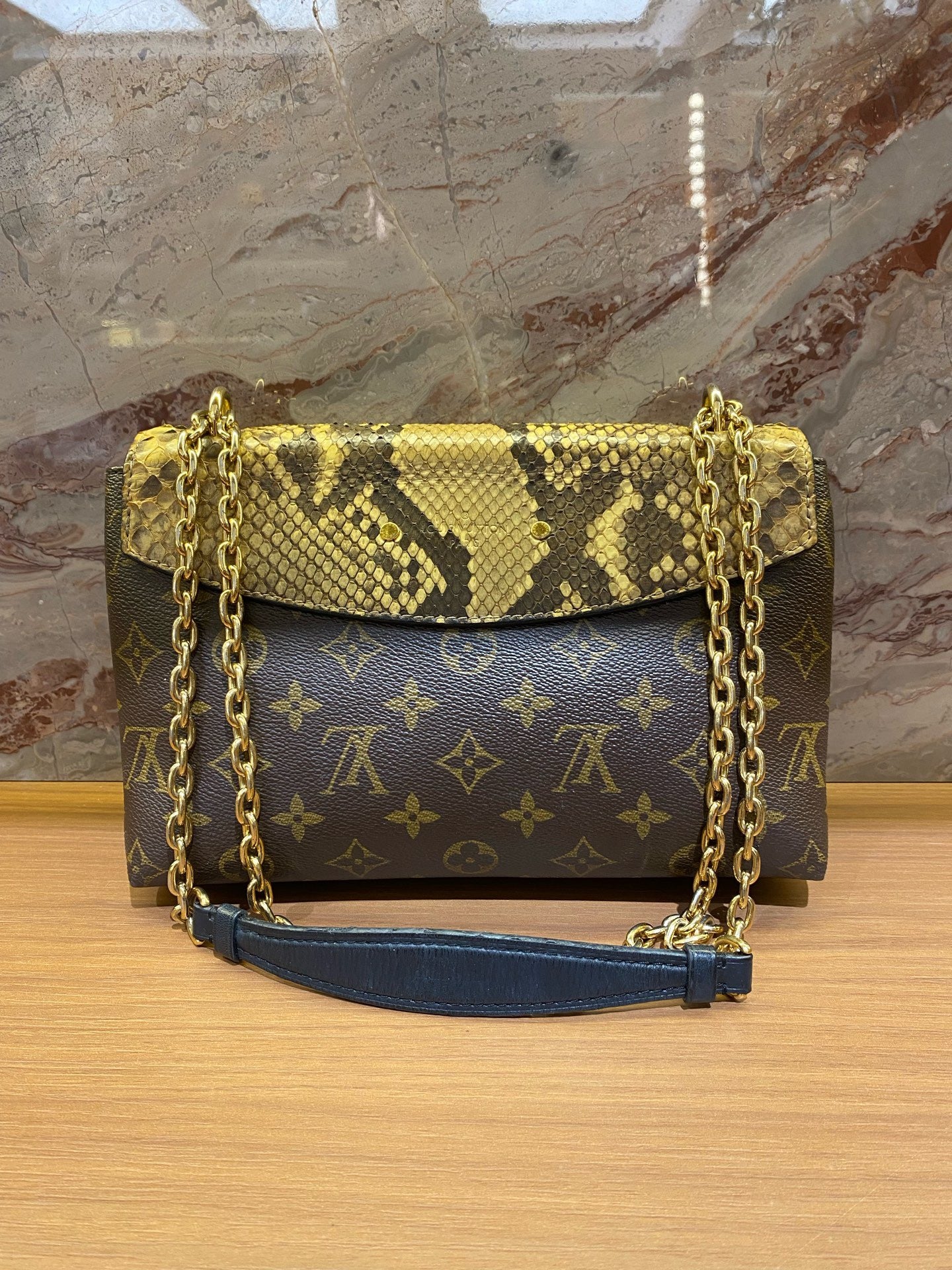 Louis Vuitton - Saint Placide - Exotic leathers - Python - Brown - (mini)
