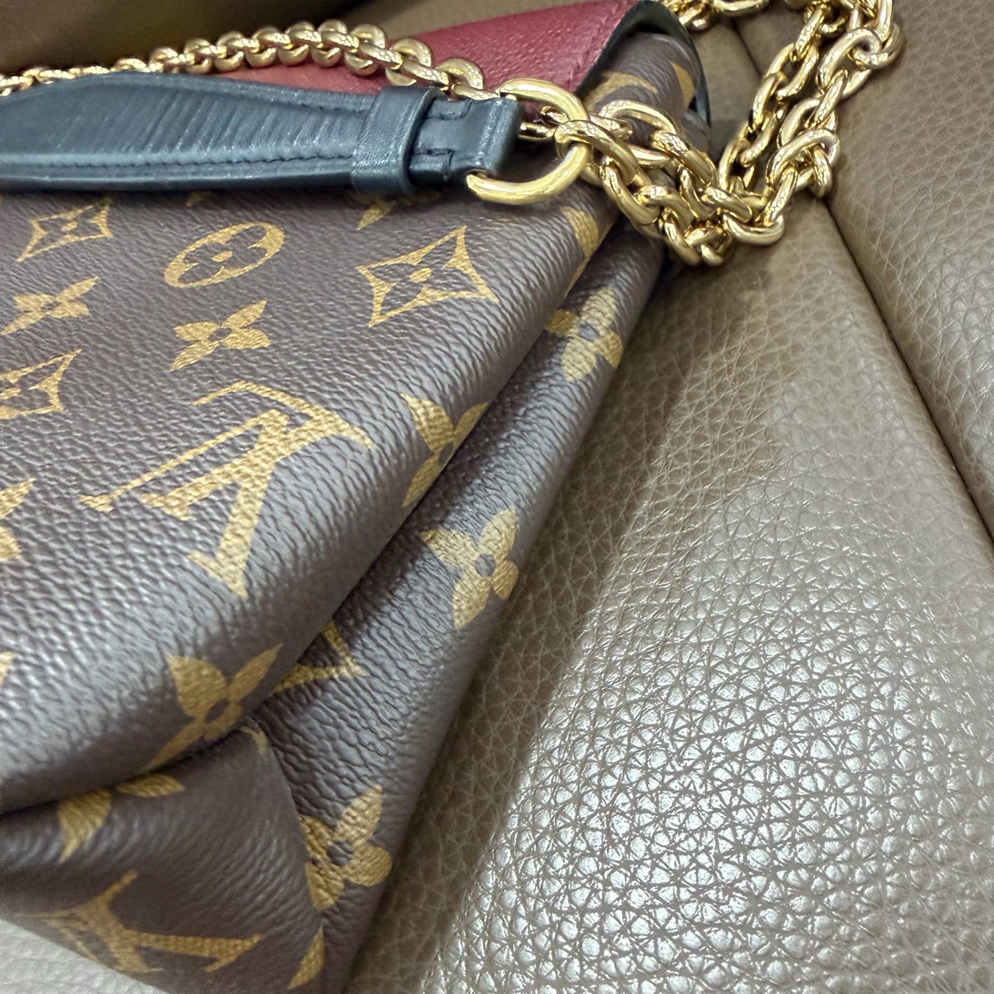 Louis Vuitton - Saint Placide - Leather - Brown - (small)