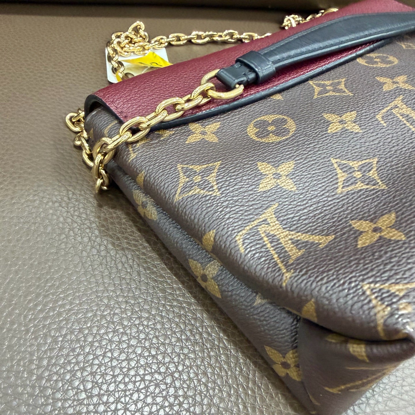 Louis Vuitton - Saint Placide - Leather - Brown - (small)
