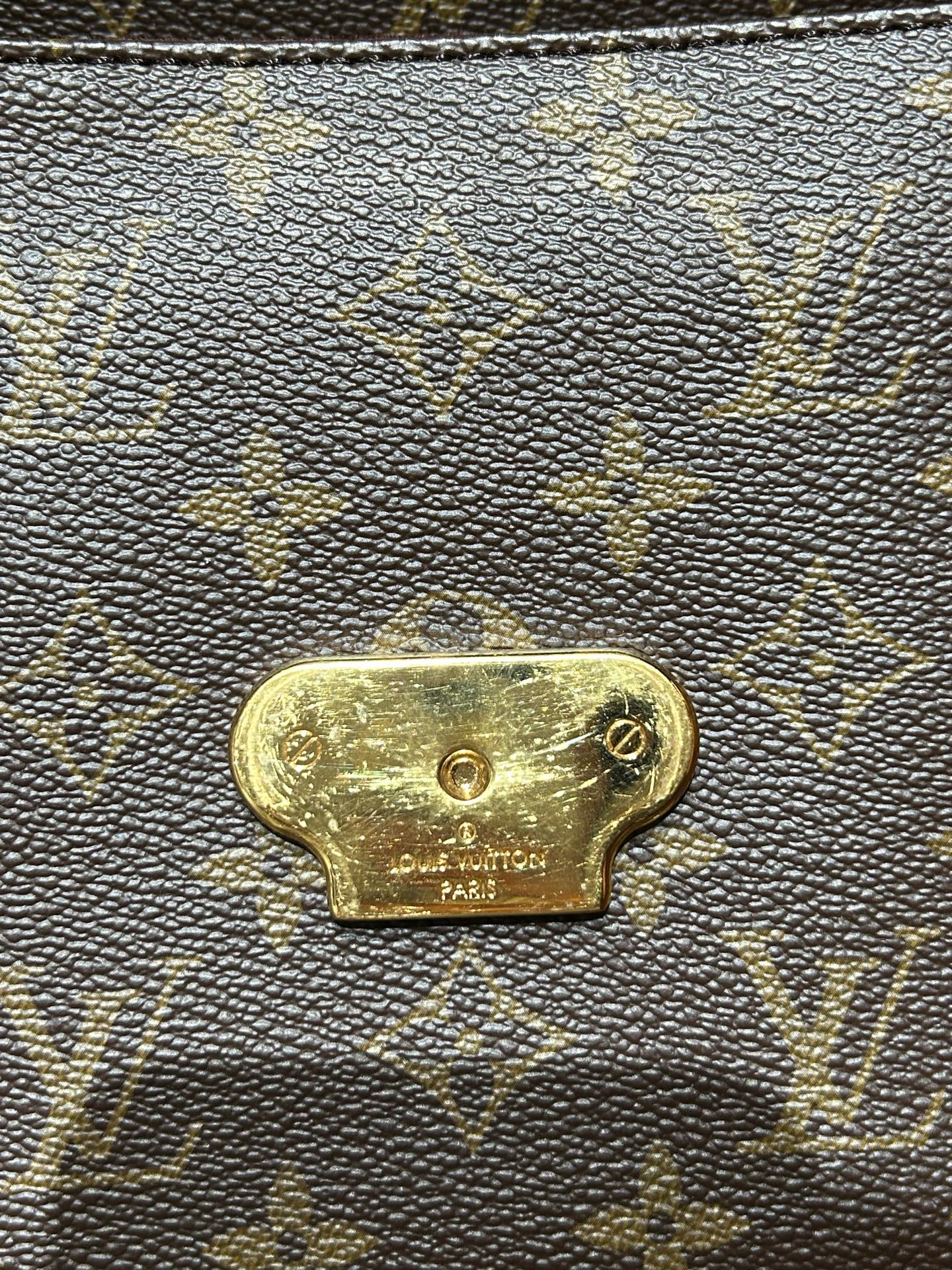 Louis Vuitton - Saint Placide - Leather - Burgundy - (medium)