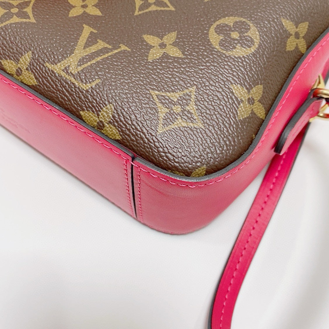 Louis Vuitton - Saintonge - Canvas - Multicolour