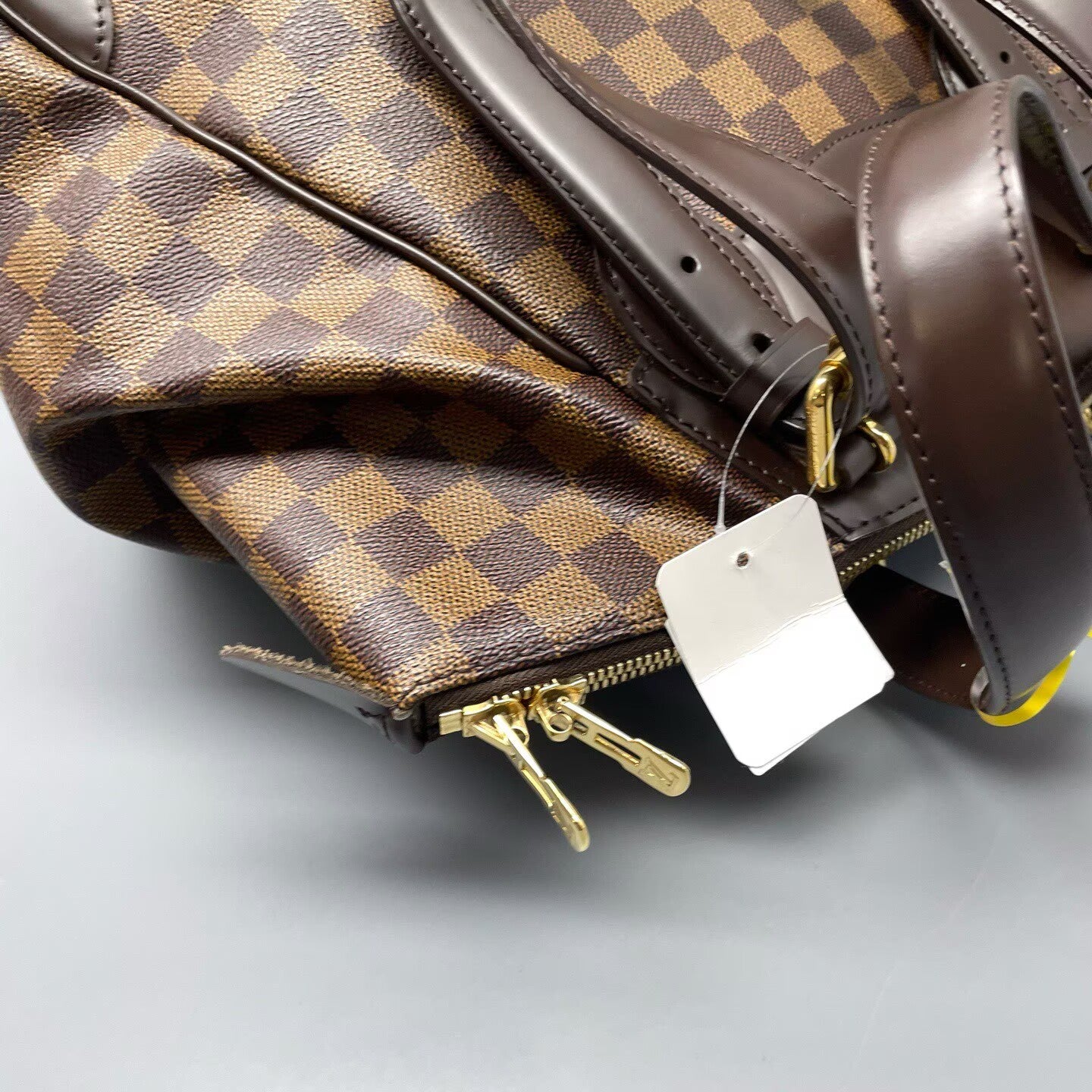 Louis Vuitton - Saleya - Damier Ebene coated canvas with leather trim - Brown - (medium)