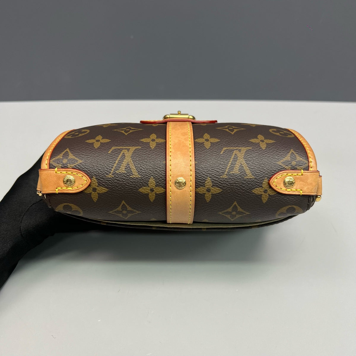 Louis Vuitton - Saumur BB - Cloth - Brown - (small)