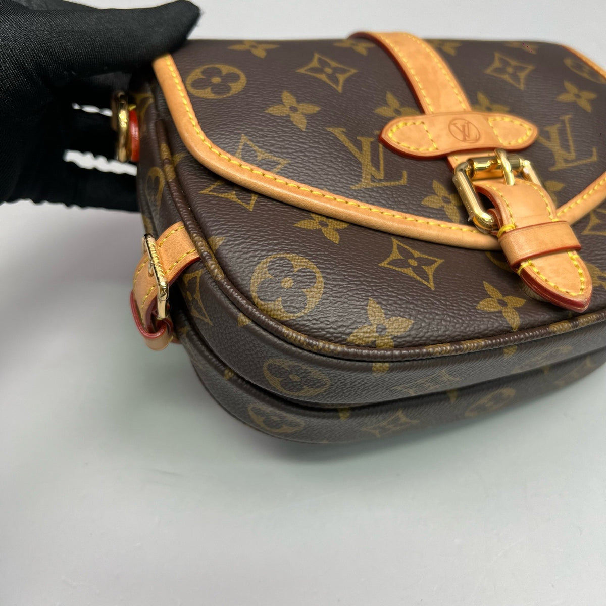 Louis Vuitton - Saumur BB - Cloth - Brown - (small)