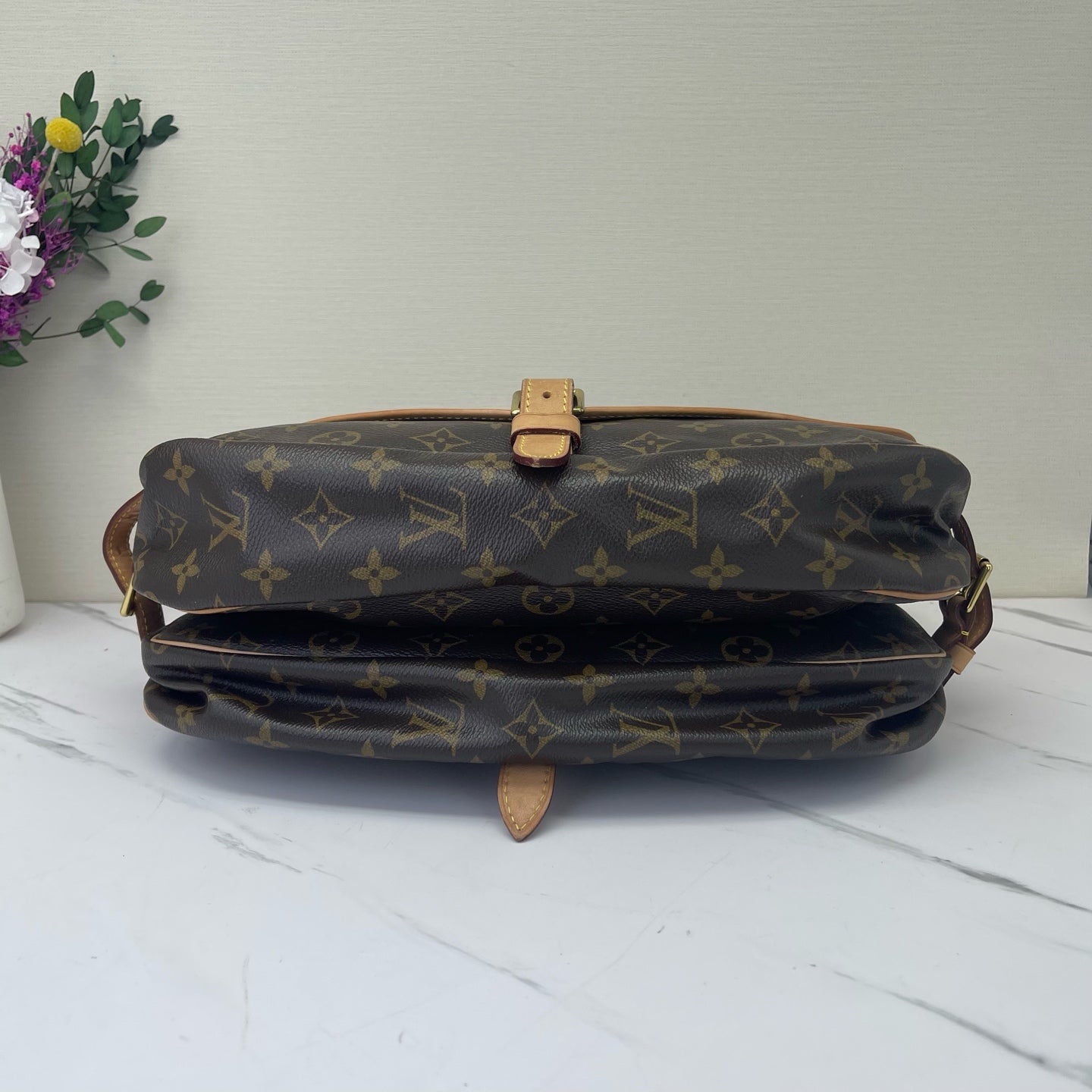 Louis Vuitton - Saumur - Leather - Brown - (large)