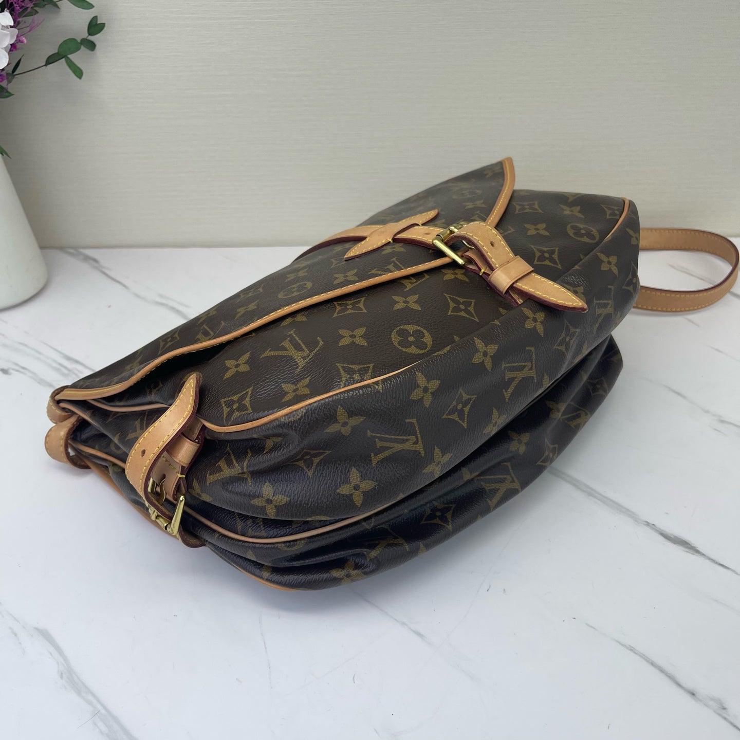 Louis Vuitton - Saumur - Leather - Brown - (large)