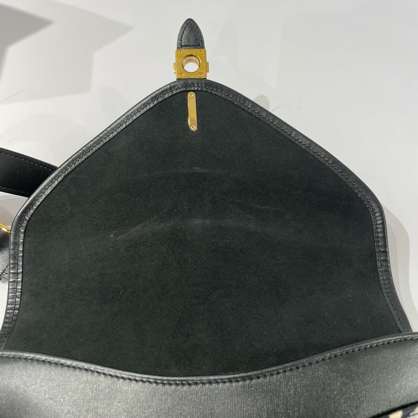 Louis Vuitton - Saumur Since 1854 Messenger Bag - Jacquard Canvas and Smooth Leather - Black and Beige with Gold-Tone Hardware - (Medium)
