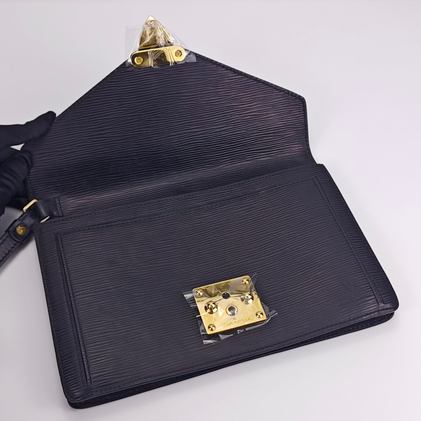 Louis Vuitton - Sellier Monceau - Leather - Navy - (medium)