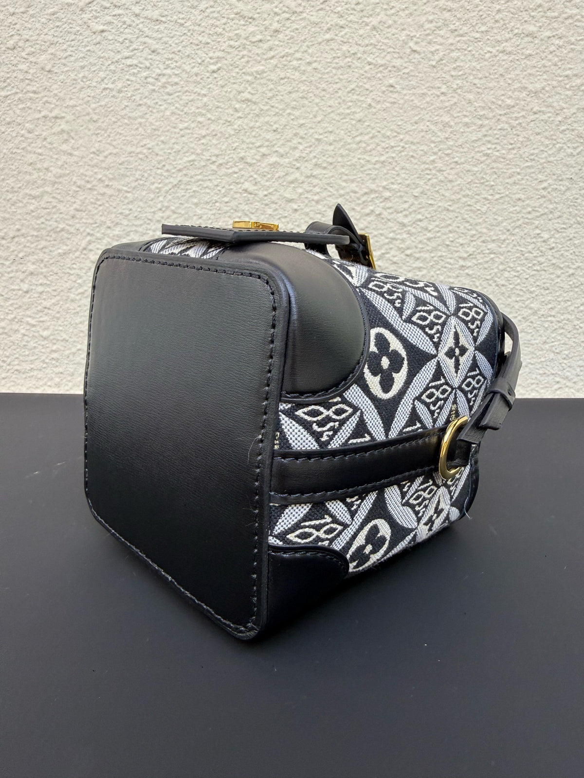 Louis Vuitton - Since 1854 Noe Purse Nano - Cloth - Multicolour - (mini)