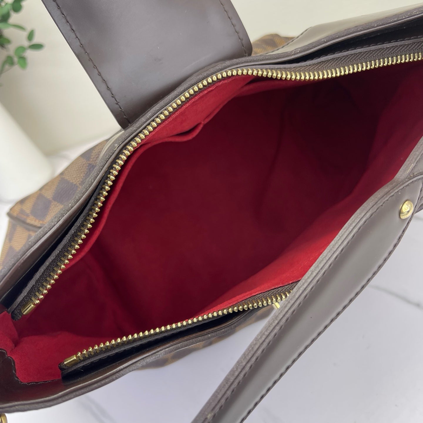 Louis Vuitton - Sistina - Synthetic - Brown - (medium)