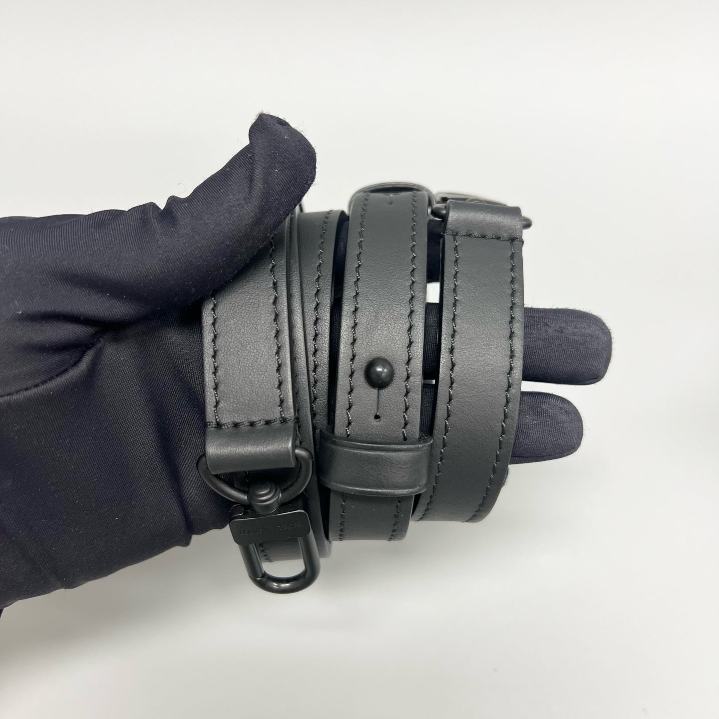 Louis Vuitton - Slock - Leather - Black - (mini)