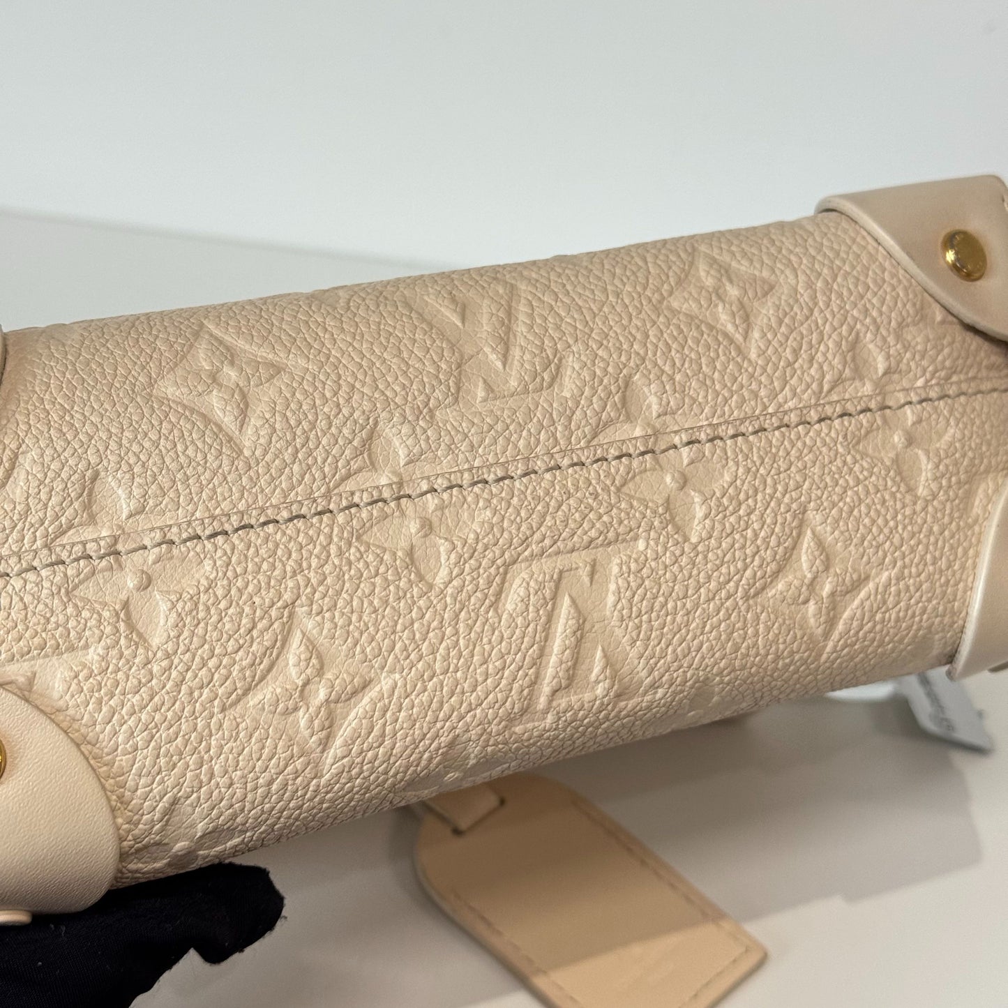 Louis Vuitton - Soft Trunk - Leather - Beige