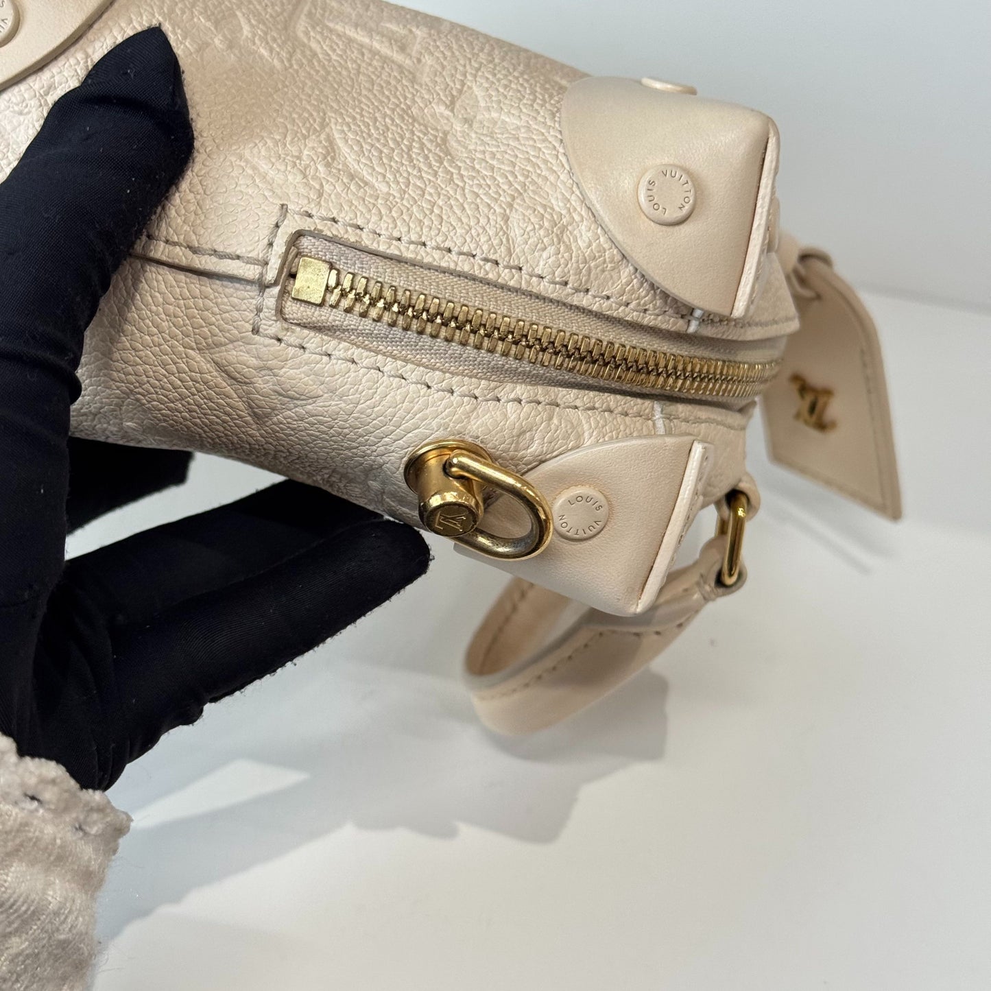 Louis Vuitton - Soft Trunk - Leather - Beige