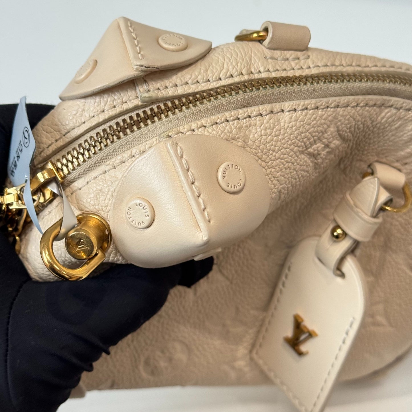 Louis Vuitton - Soft Trunk - Leather - Beige