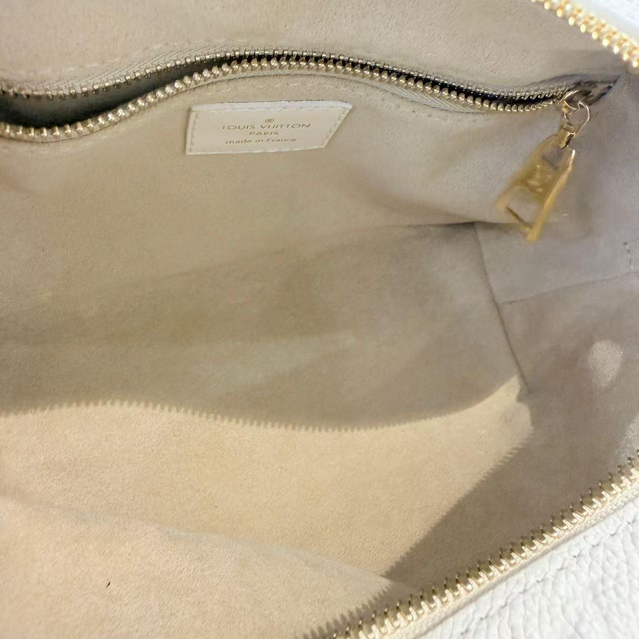 Louis Vuitton - Soft Trunk - Leather - Beige - (mini)