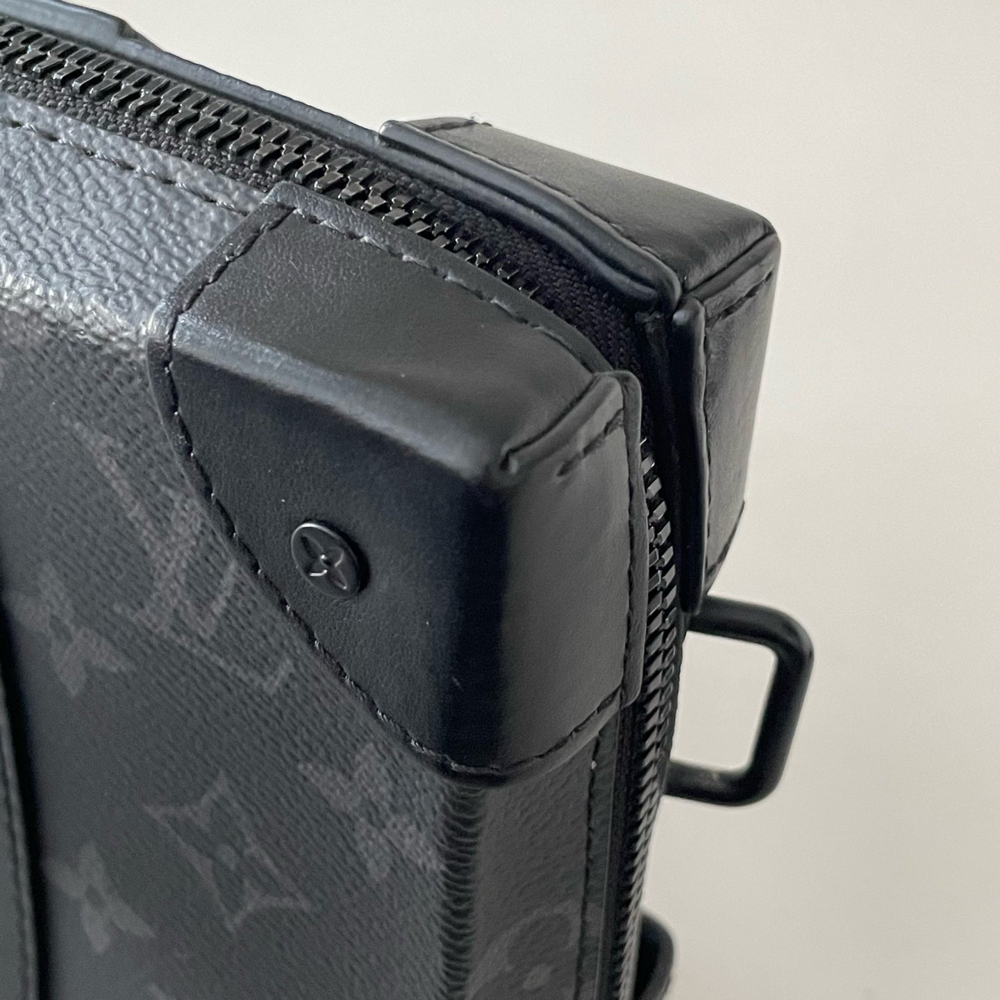Louis Vuitton - Soft Trunk - Leather - Black - (mini)