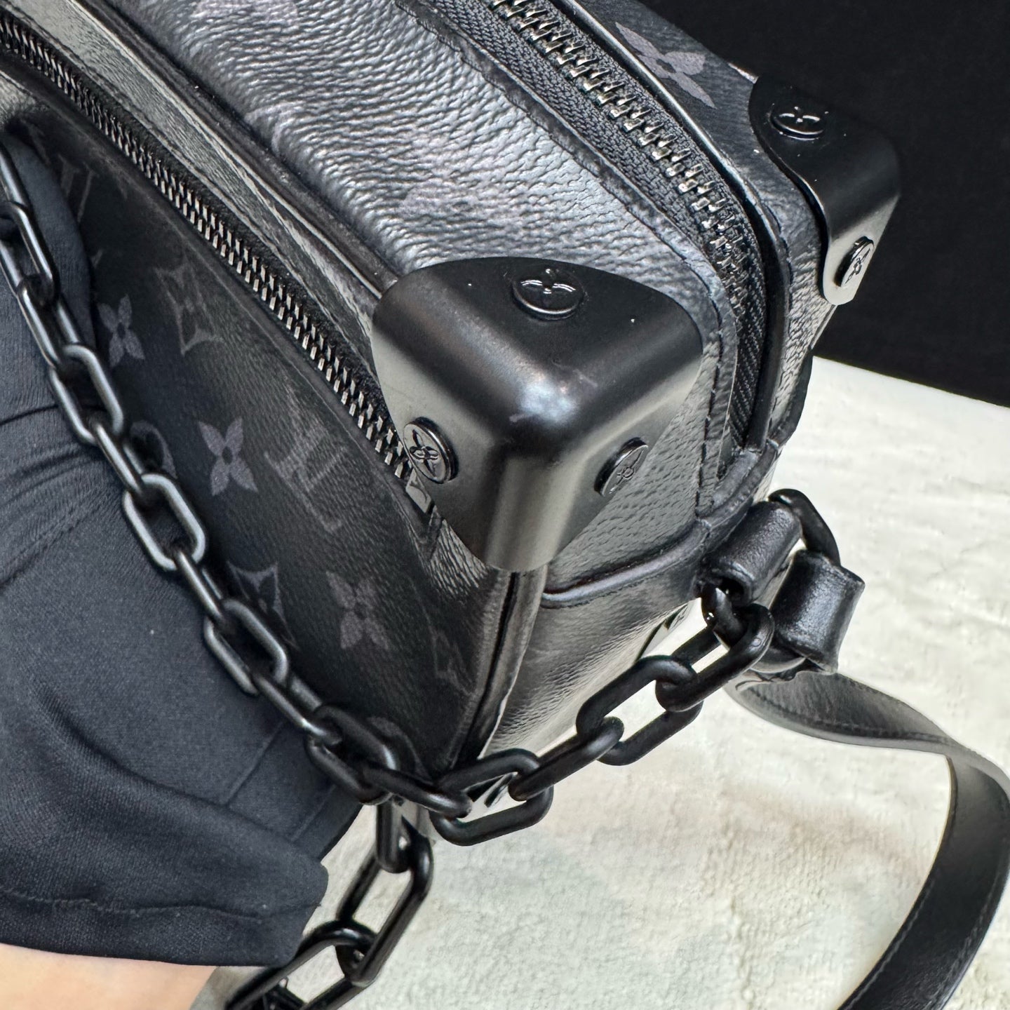 Louis Vuitton - Soft Trunk - Leather - Black - (mini)