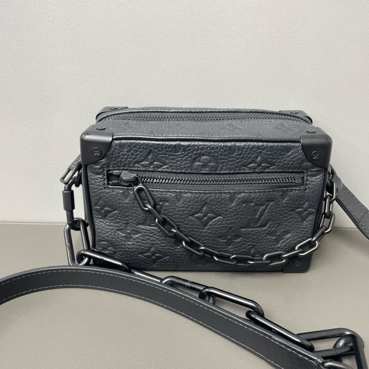 Louis Vuitton - Soft Trunk - Leather - Black - (small)
