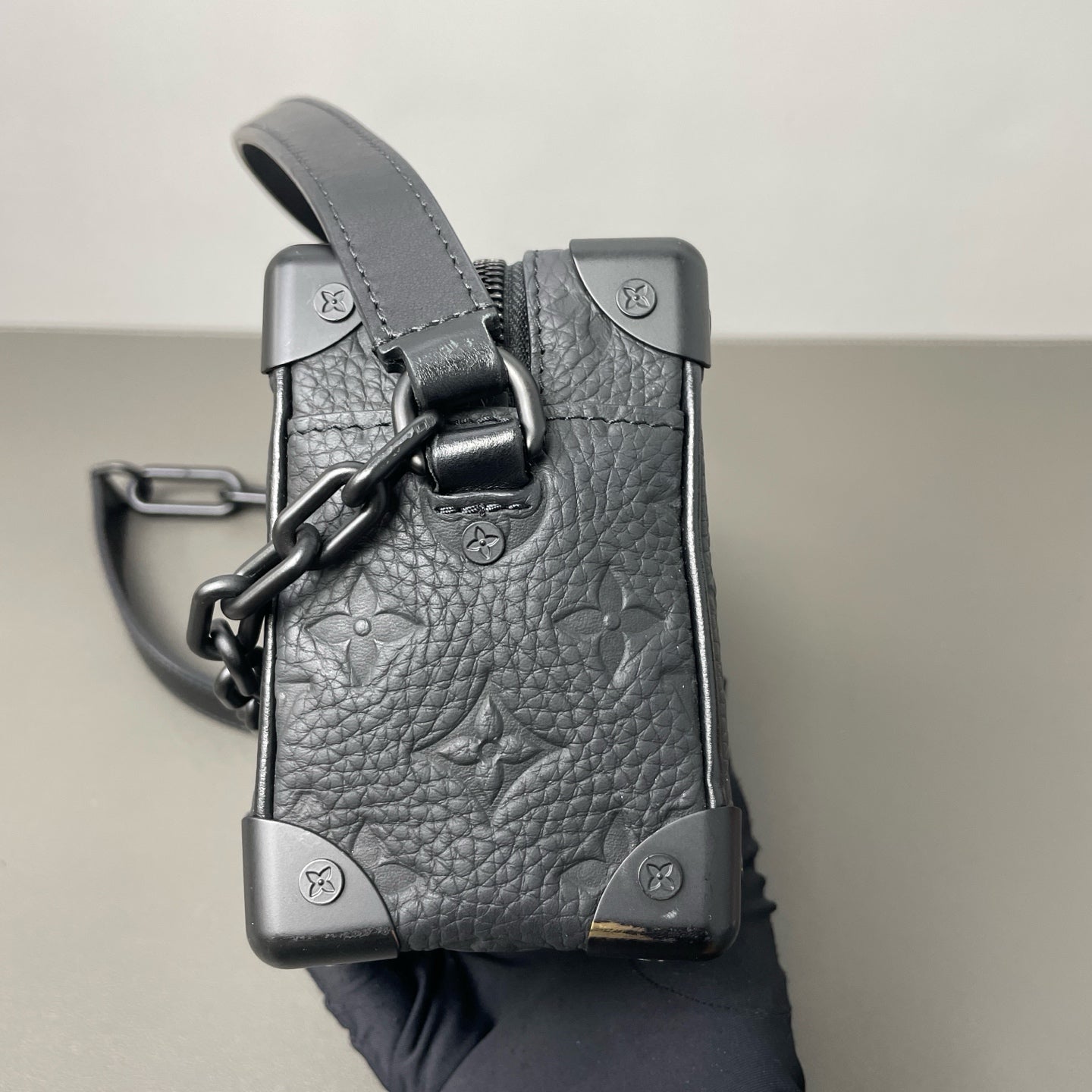 Louis Vuitton - Soft Trunk - Leather - Black - (small)