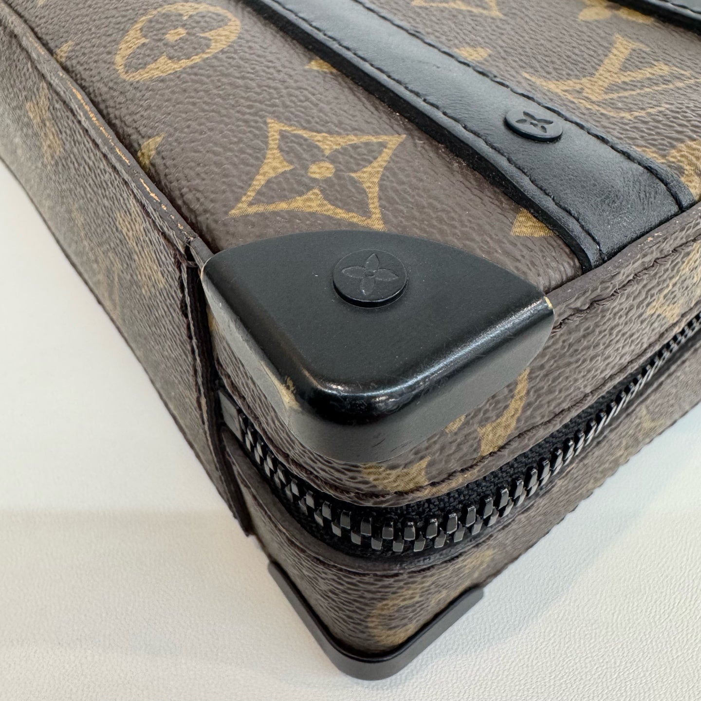 Louis Vuitton - Soft Trunk - Leather - Brown - (mini)
