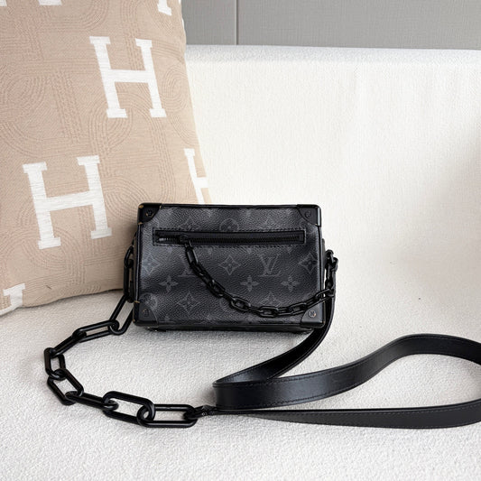 Louis Vuitton - Soft Trunk Mini - Leather - Black - (mini)