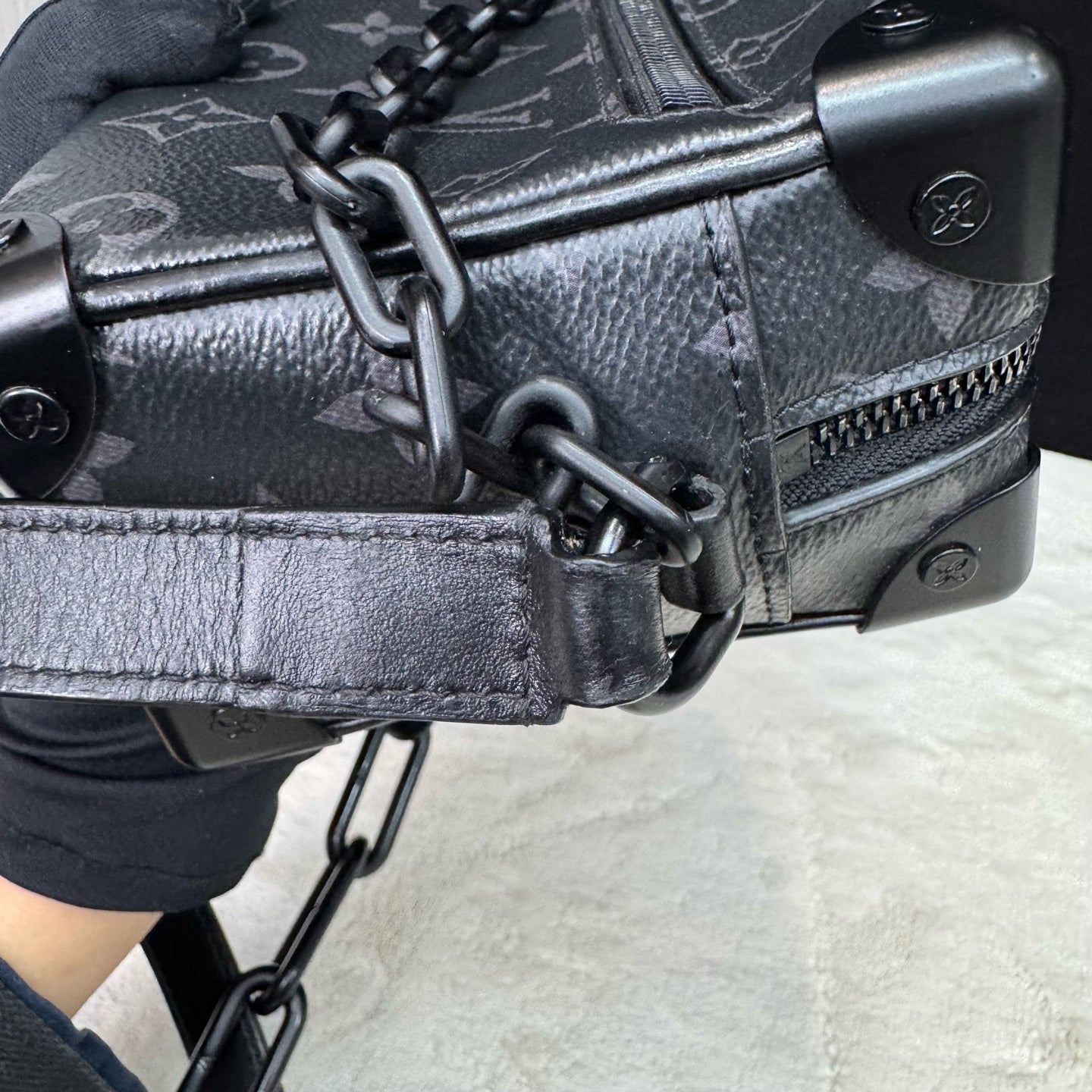 Louis Vuitton - Soft Trunk mini - Leather - Black - (mini)
