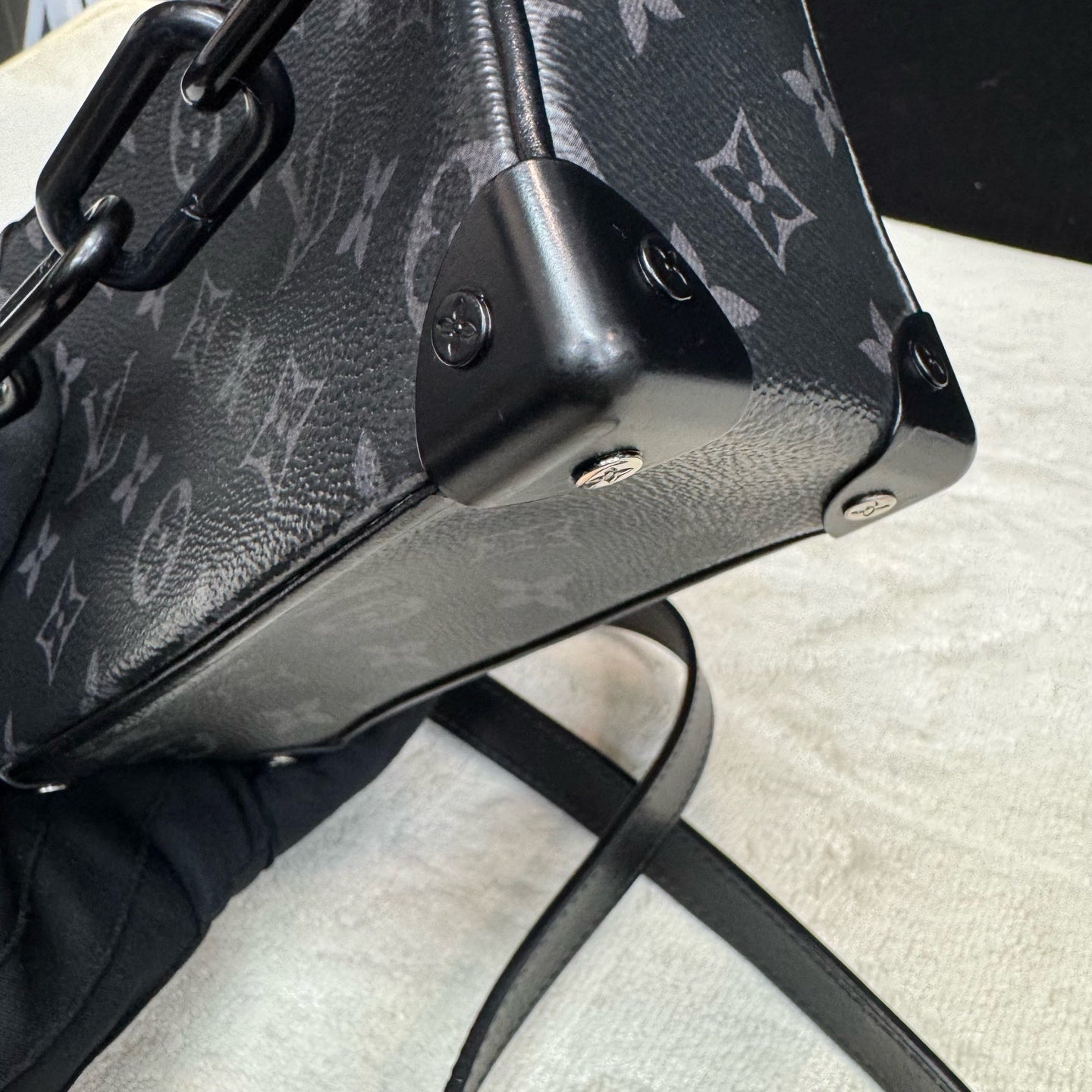 Louis Vuitton - Soft Trunk mini - Leather - Black - (mini)