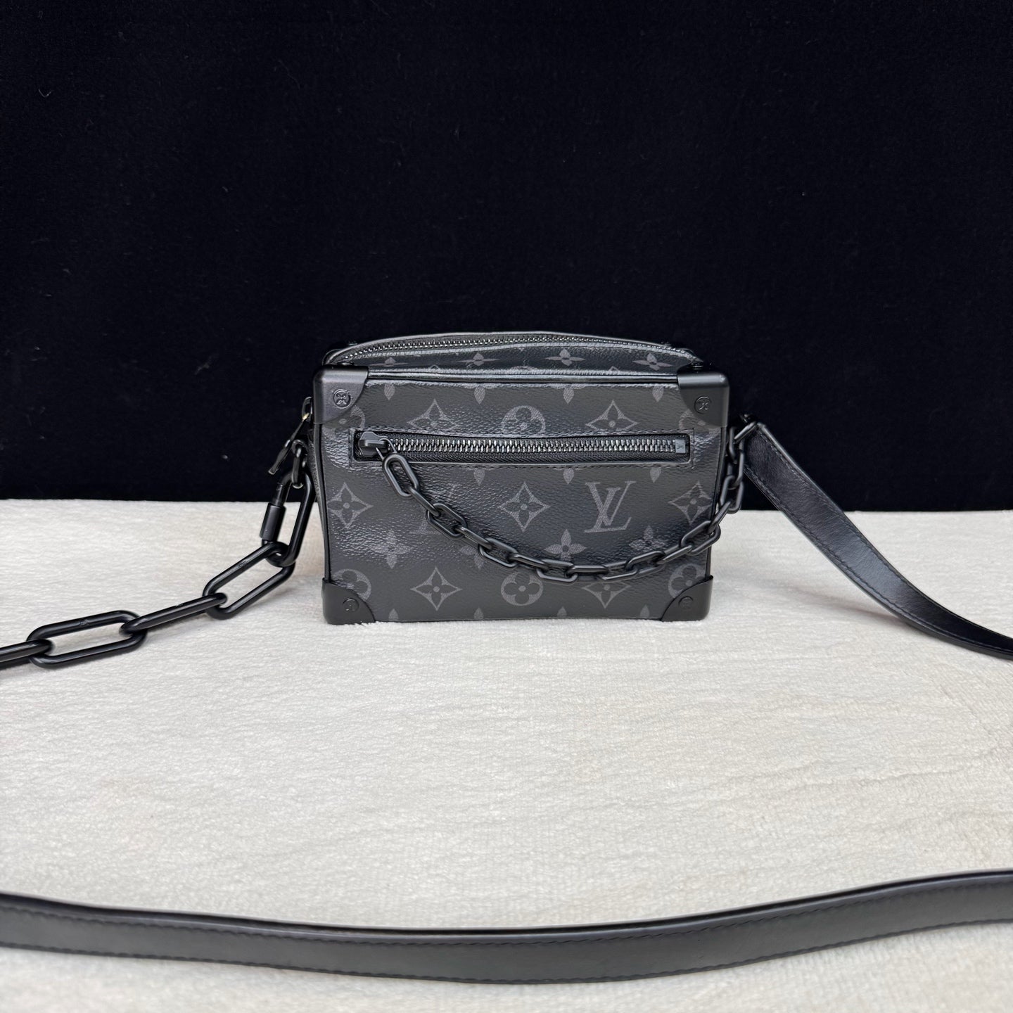 Louis Vuitton - Soft Trunk Mini - Monogram Eclipse coated canvas with leather trim - Black - (mini)