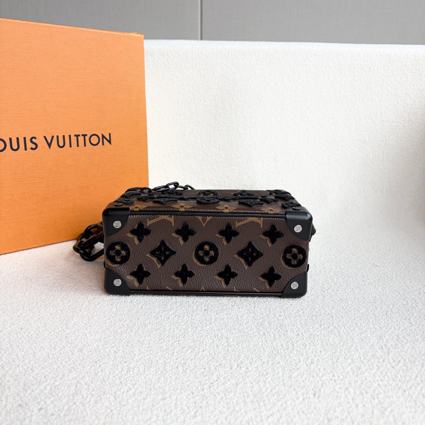 Louis Vuitton - Soft Trunk - Monogram canvas with velvet flocking and leather trim - Brown with Black accents - (mini)
