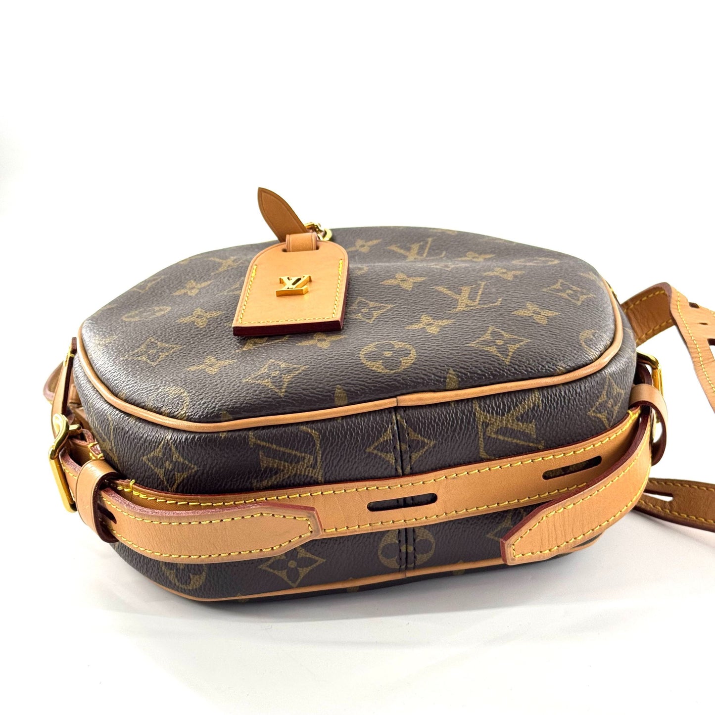 Louis Vuitton - Soft Trunk Round Bag - Monogram coated canvas, natural cowhide leather - Brown - (medium)