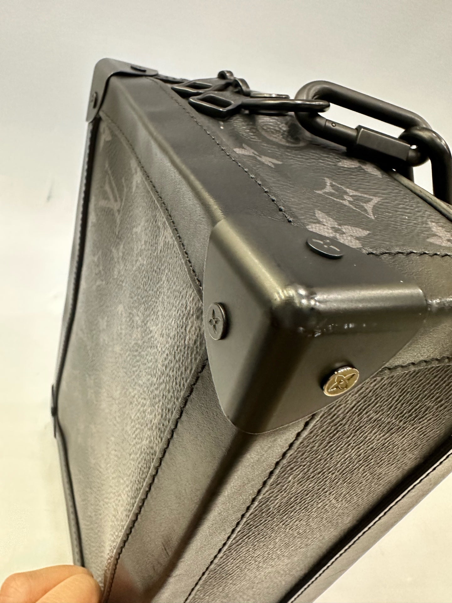 Louis Vuitton - Soft Trunk - Synthetic - Black - (medium)
