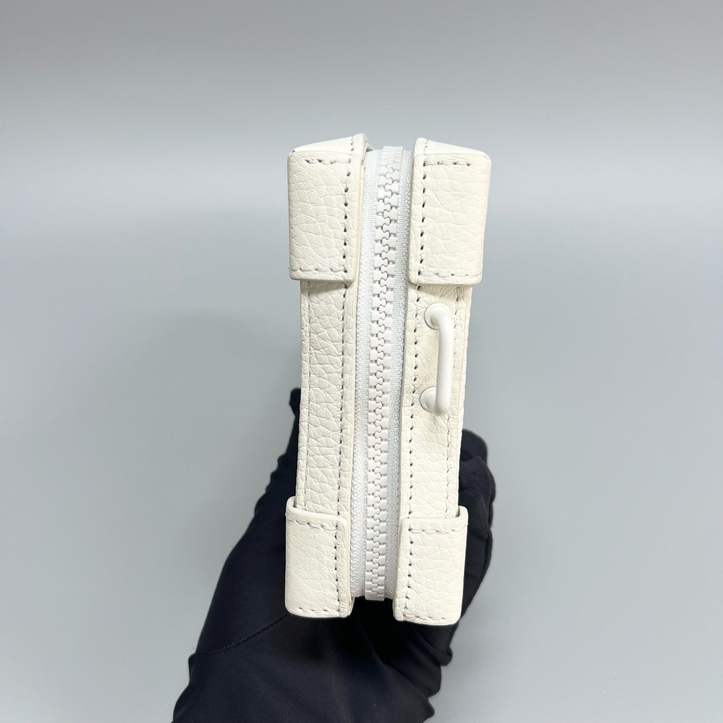 Louis Vuitton - Soft Trunk Wallet - Leather - White - (mini)