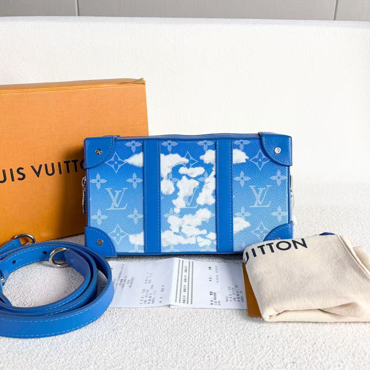 Louis Vuitton - Soft Trunk Wallet - Monogram coated canvas with leather trim - Blue - (small)