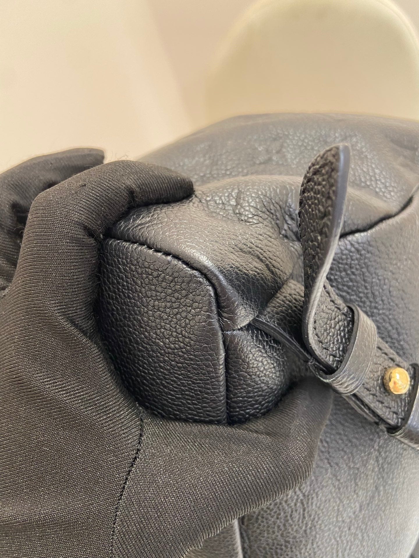 Louis Vuitton - Sorbonne - Leather - Black - (small)