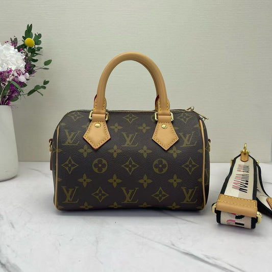 Louis Vuitton - Speedy 20 - Monogram coated canvas with Vachetta leather trim - Brown - (mini)