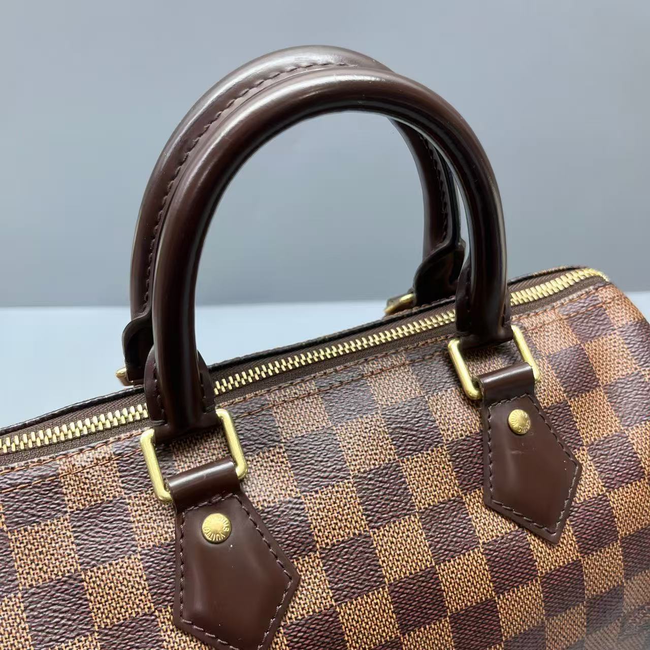 Louis Vuitton - Speedy 25 - Coated canvas with leather trim - Brown - (Small)