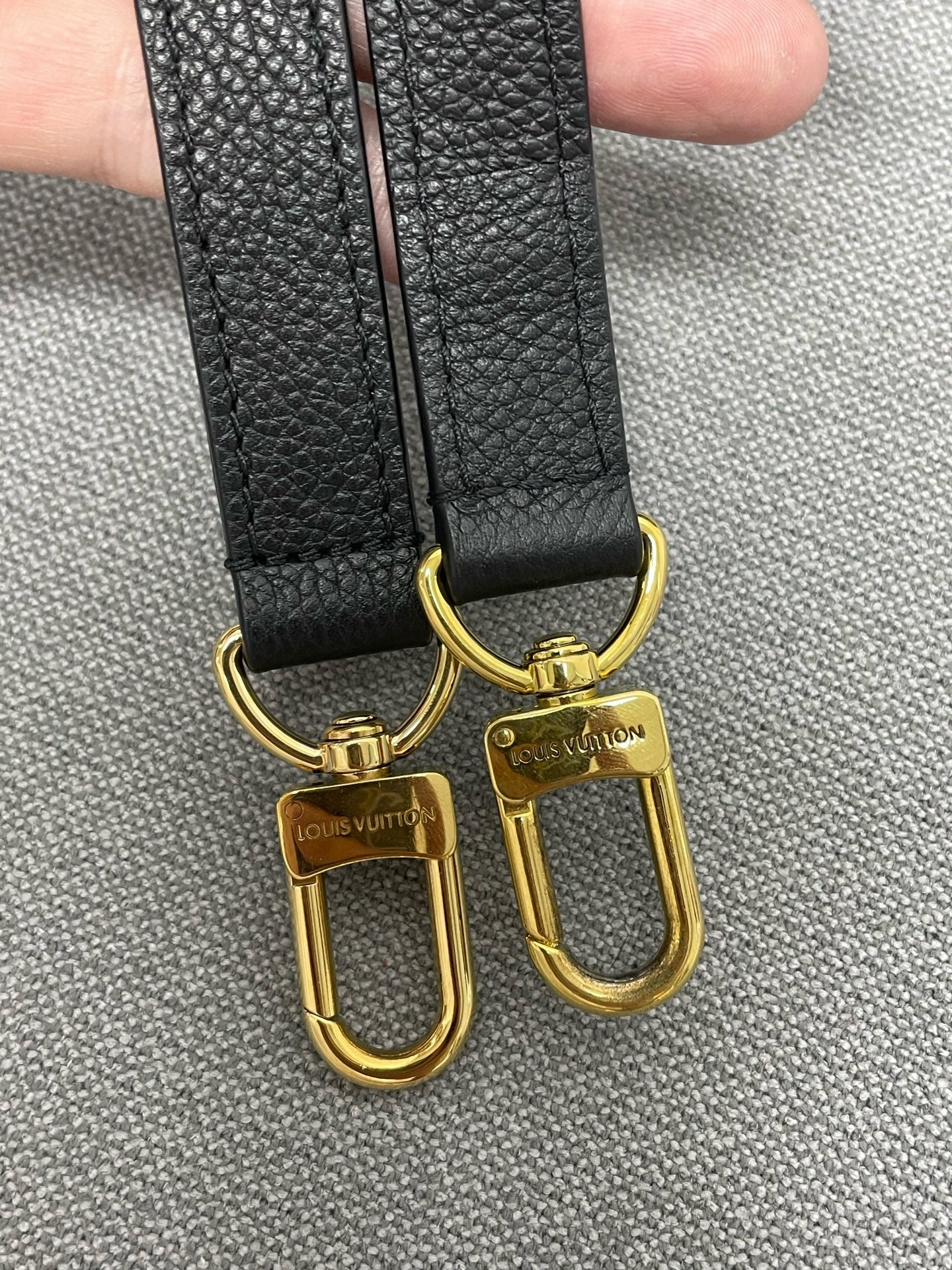 Louis Vuitton - Speedy 25 - Leather - Black - (medium)