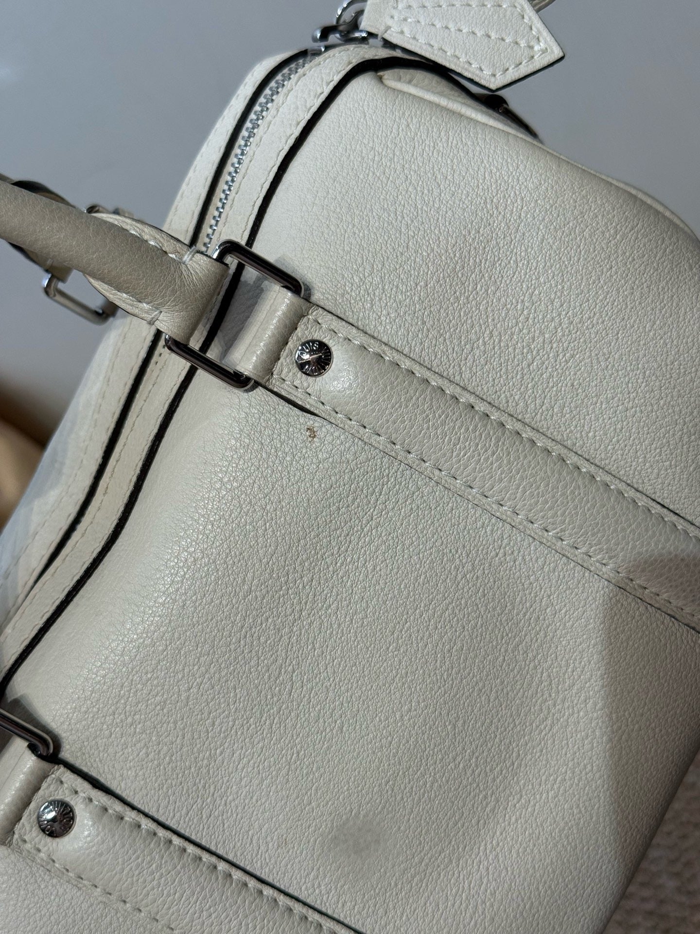 Louis Vuitton - Speedy 25 - Leather - White - (25)