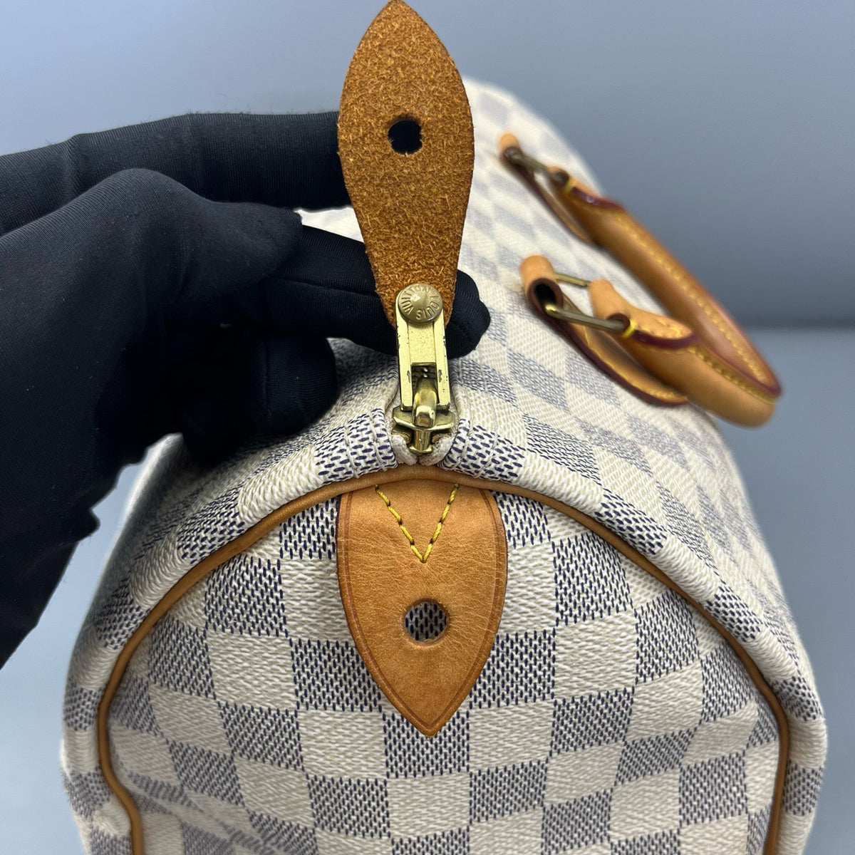 Louis Vuitton - Speedy 30 - Leather - White - (medium)