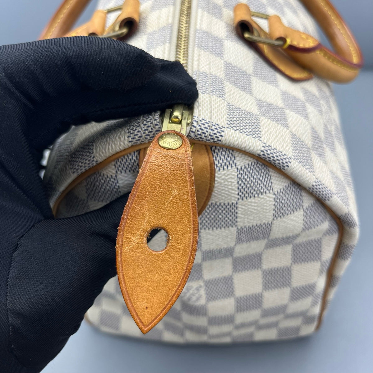 Louis Vuitton - Speedy 30 - Leather - White - (medium)