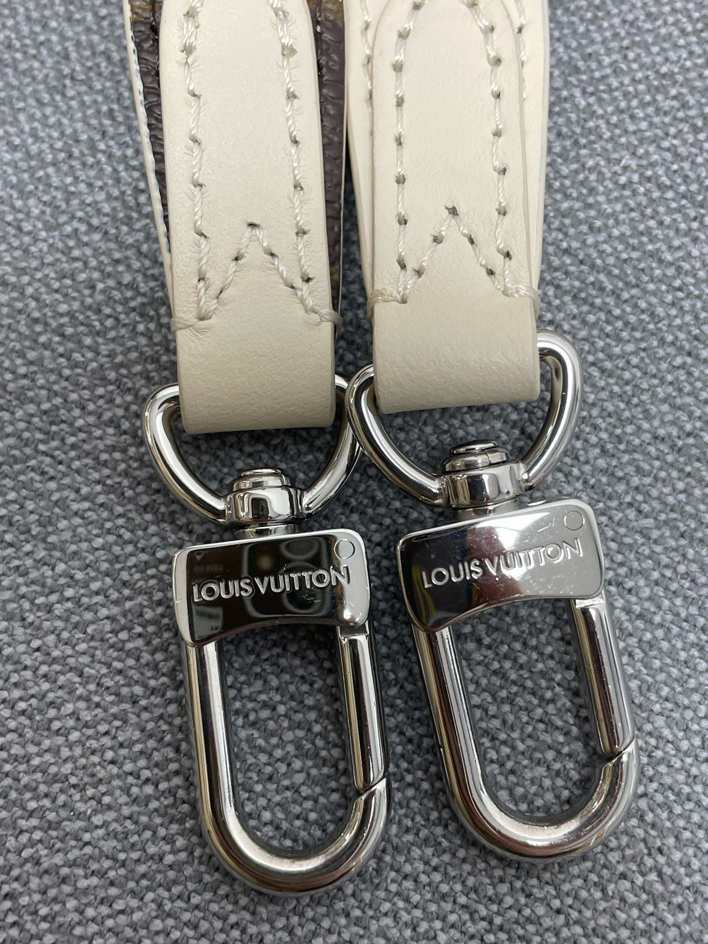 Louis Vuitton - Speedy Cargo - Leather - Beige - (medium)